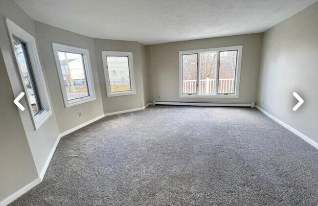 Foto del edificio - 73 Chambers Ave