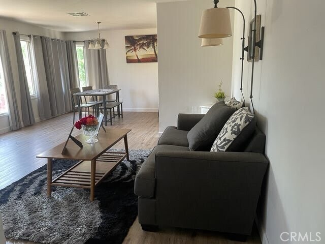 Foto del edificio - 521 Walnut Ave