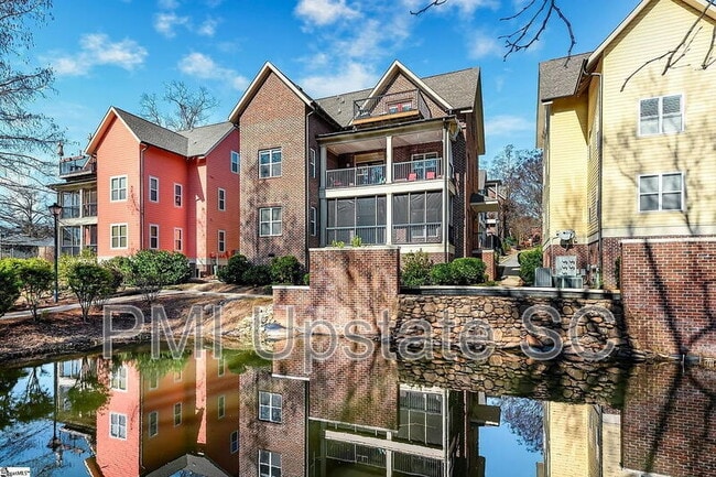 Foto del edificio - 204 E Park Ave