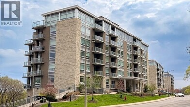 Building Photo - 455 Charlton Ave E