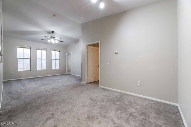 Foto del edificio - 9975 Peace Way