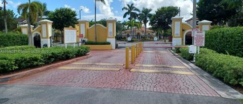 Foto del edificio - 638 E Mowry Ct