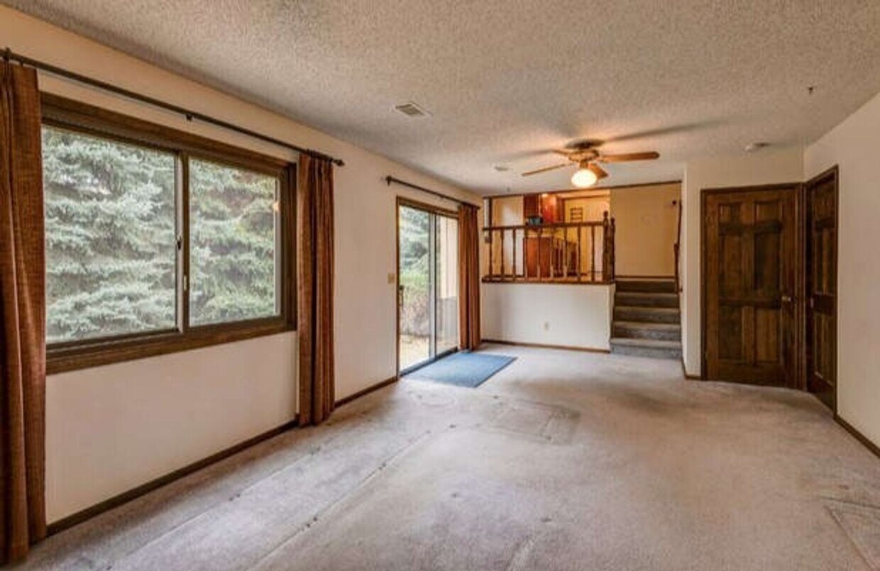 Primary Photo - 1436 Centennial Rd