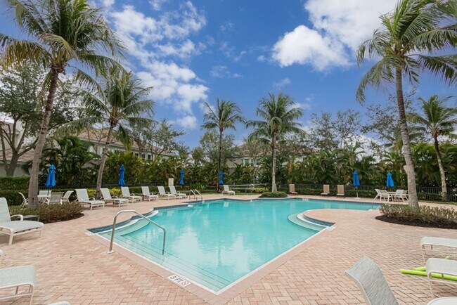 Foto del edificio - Seasonal Fully Furnished Home in Fiddler's Creek - AVAIL JAN-APRIL