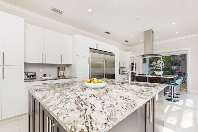 Foto del edificio - 234 Gregory Rd