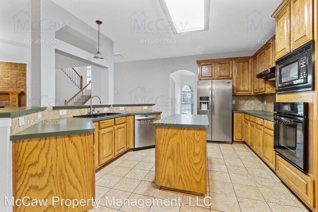 Building Photo - 4 br, 3 bath House - 1640 Avonlea Dr.