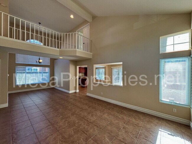 Building Photo - 15572 Ficus St