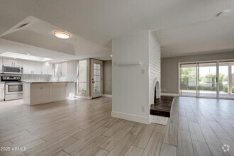 Building Photo - 5321 N 79th Way