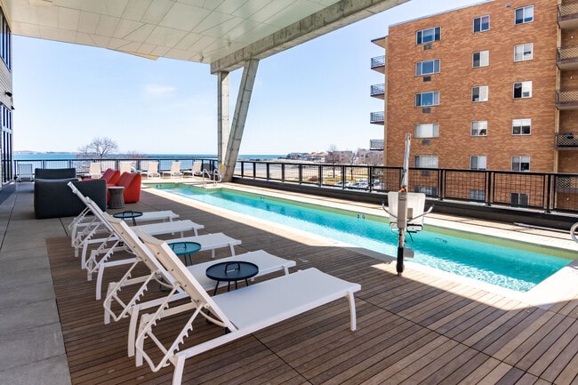 Building Photo - Ryder Revere Beach