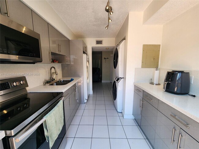 Foto del edificio - 15250 SW 80th St