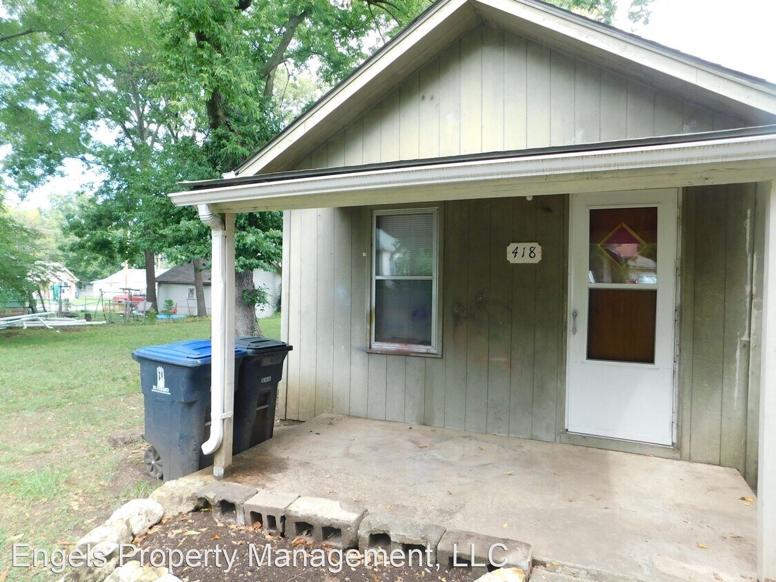 Foto principal - 1 br, 1 bath House - 418 N Washington