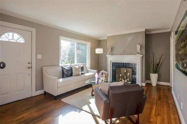 Foto del edificio - 1068 Faith Ave SE