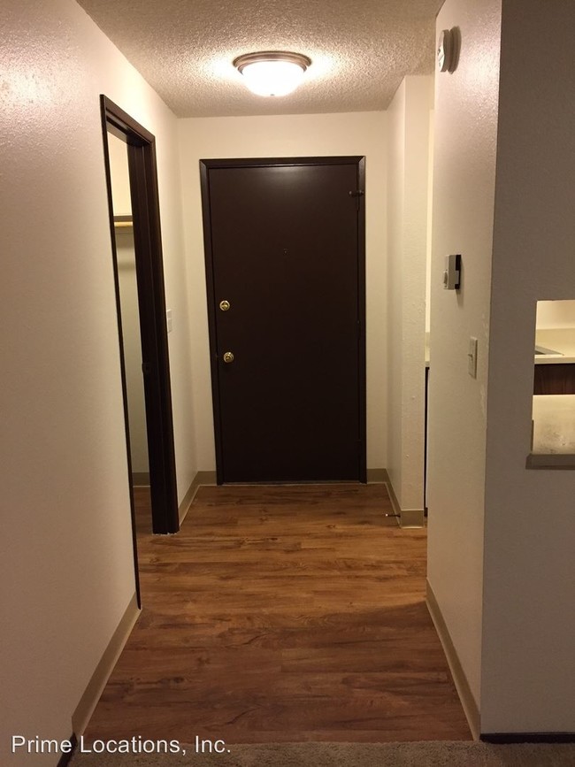 Foto del edificio - 206 Lilly Rd NE