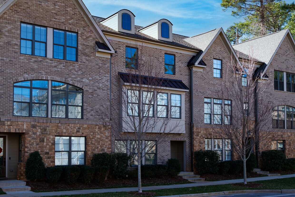 5809 Abingdon Ridge Pl, Raleigh, NC 27607 Townhome Rentals in Raleigh
