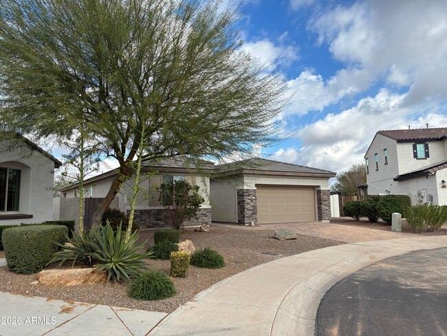 Foto del edificio - 24827 N 106th Dr