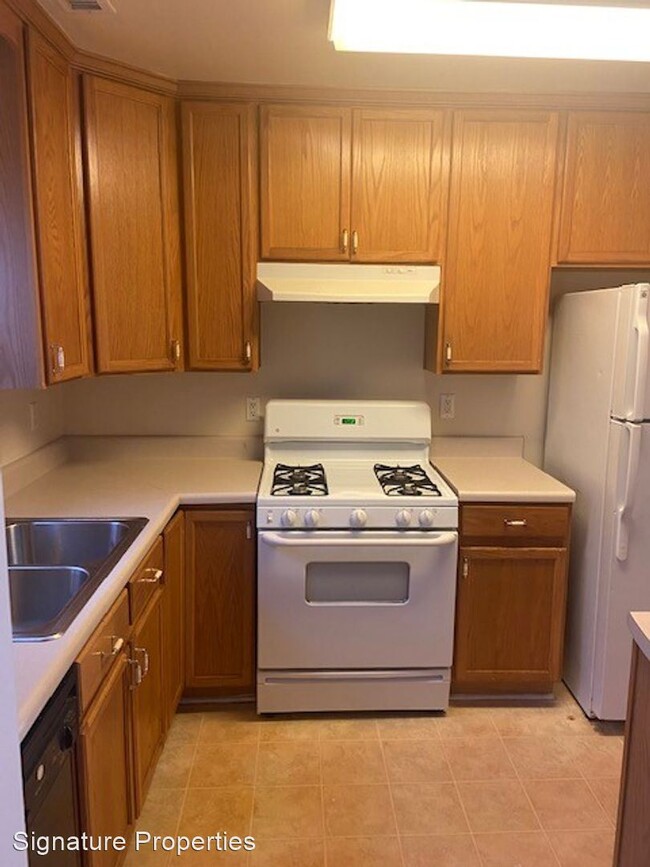 Foto del edificio - 2 br, 1 bath House - 5 Jarrett Ct