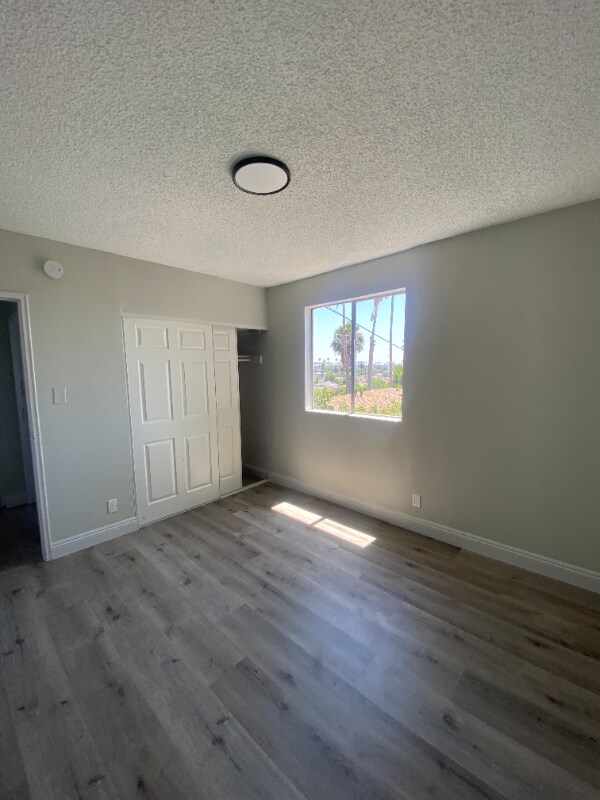 Foto del edificio - 3800 W 27th St