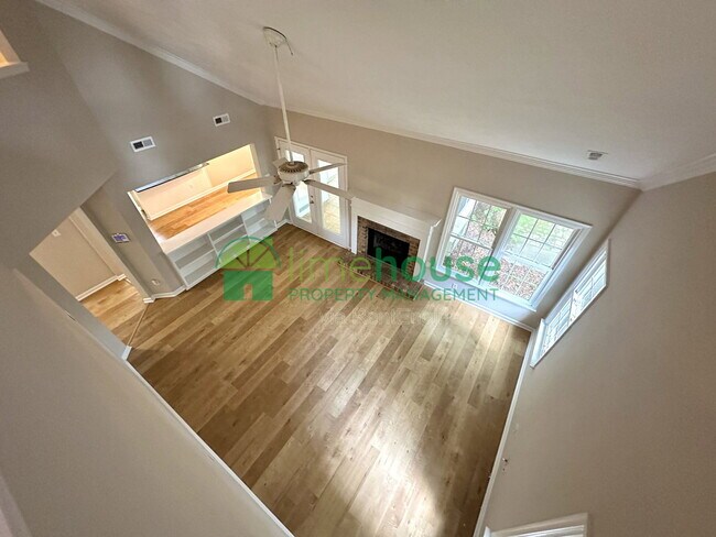 Foto del edificio - 2849 Crossings Dr