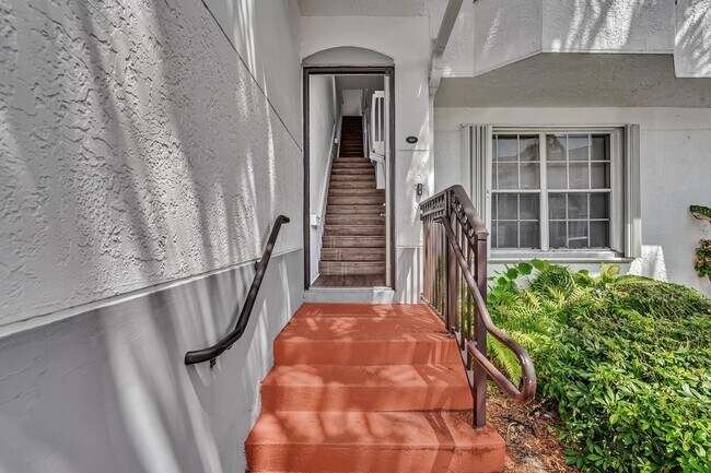 Foto del edificio - 725 SW 148th Ave