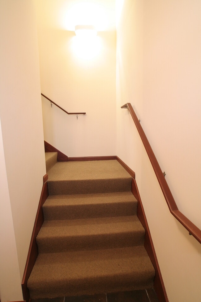 Foto del edificio - 306 Beeline Rd