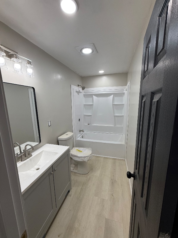 Primary Photo - 1602 Knapp Ave