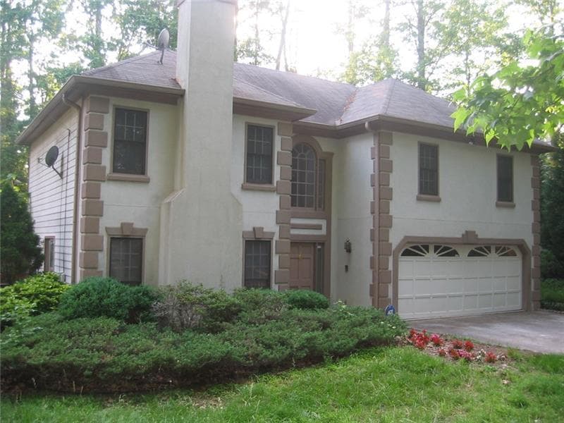 Primary Photo - 4439 Wood Creek Dr