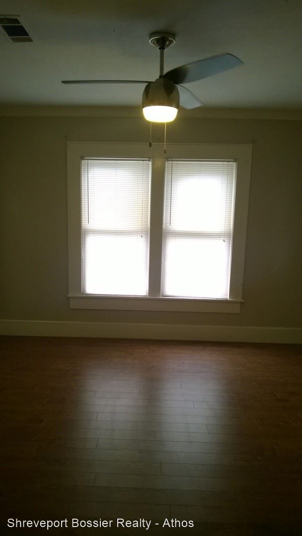 Building Photo - 3 br, 2 bath House - 2322 Darien St