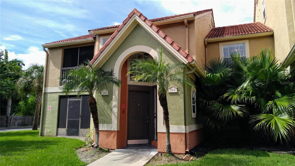 Foto principal - 405 Fountainhead Cir