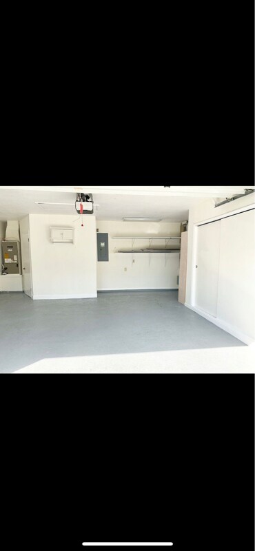 Building Photo - 3154 Foxwood Dr