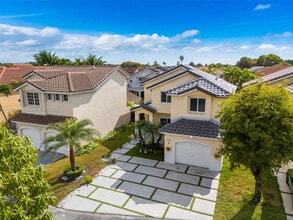 Building Photo - 15452 SW 50th Terrace