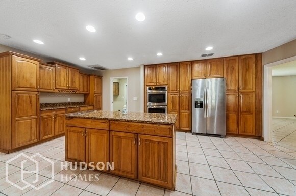 Building Photo - NOW AVAILABLE! 517 Hillside Drive, Auburnd...