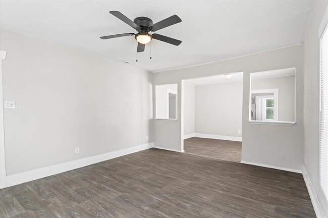 Building Photo - 6818 Avenue C
