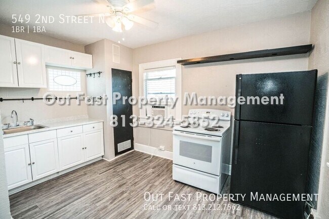 Foto del edificio - 549 2nd St N