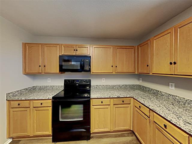 Building Photo - 9020 Cheswick Dr