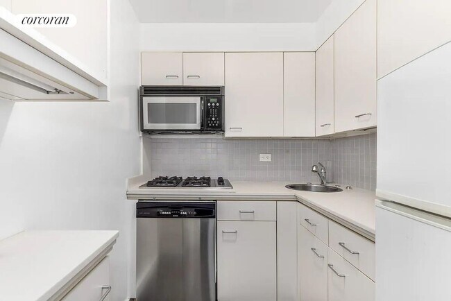 Foto del edificio - 220 E 60th St