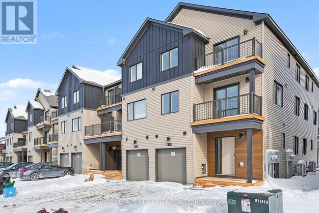 Building Photo - 433 Mortar Ter