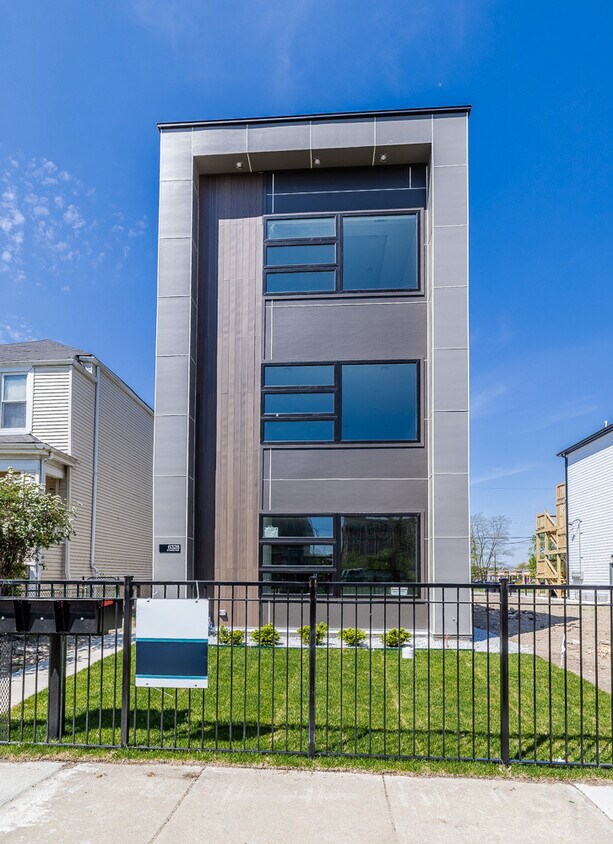 Foto principal - 6328 S Evans Ave