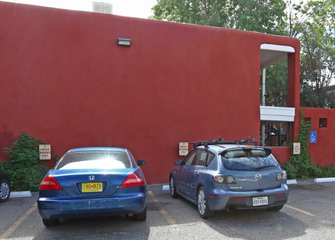 Apartments for rent near UNM - 116 Harvard Dr SE