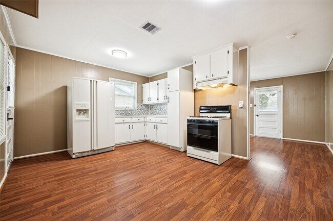 Foto del edificio - 12537 Terrance St