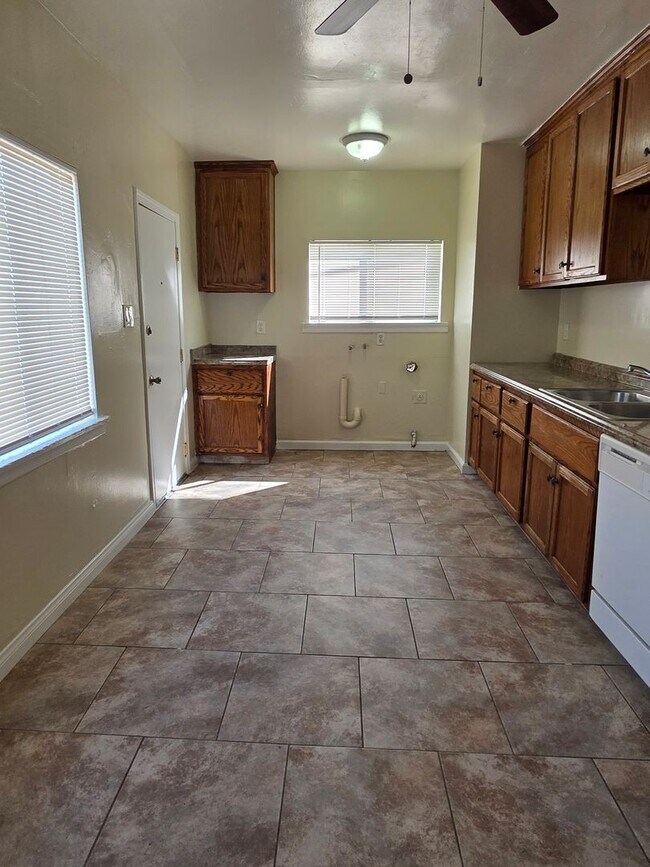 Foto del edificio - 505 33rd St