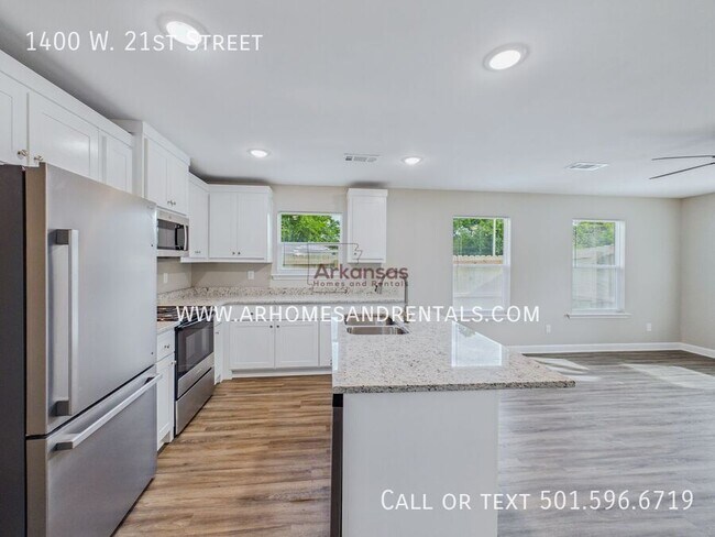 Foto del edificio - 1400 W 21st St