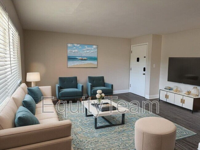 Foto del edificio - 204 N 10th St