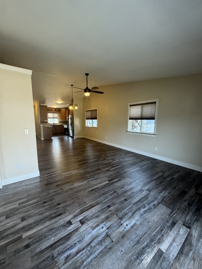Building Photo - 3019 Colton Blvd