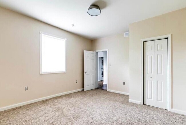 Building Photo - 804 N 26th St