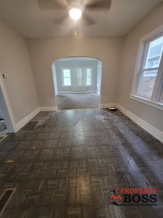 Building Photo - 1052 Harrison St