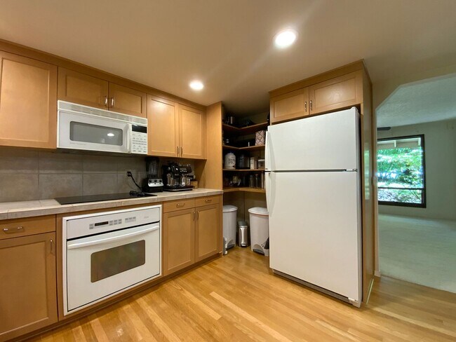 Foto del edificio - Charming 3BD/3BTH Mill Creek Home Golf Cou...