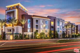 Building Photo - 7290 Edinger Ave