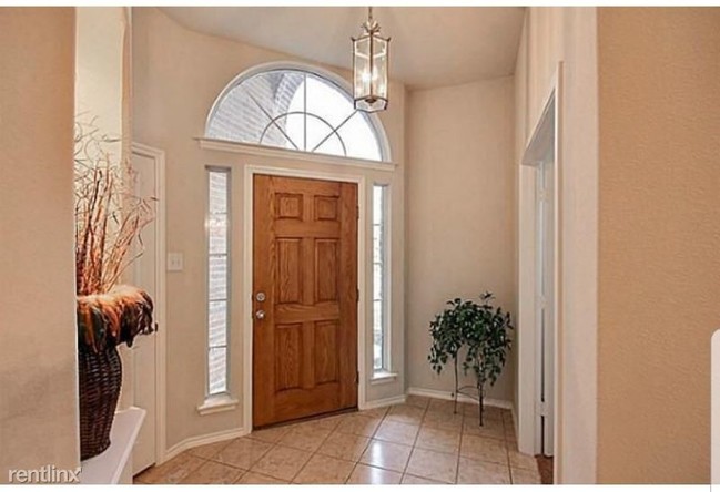 Building Photo - 4 br, 2 bath House - 1504 Parkside Dr