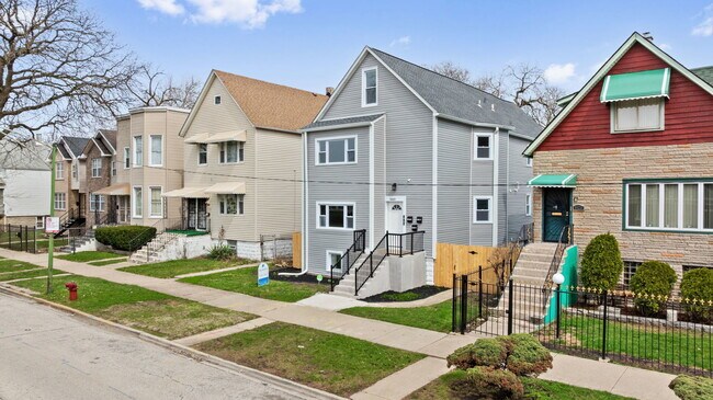 Foto del edificio - 9419 S St Lawrence Ave