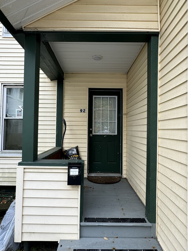 Building Photo - 92 Prospect St